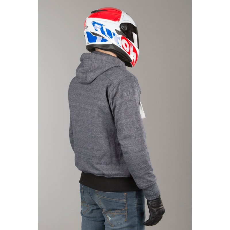 Hudičevka Booster Trojna črno-maskirna razprodaja