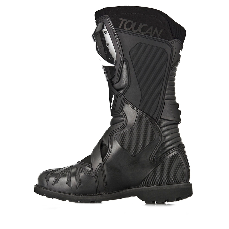 Moto škornji Alpinestars Toucan Gore-Tex črne barve