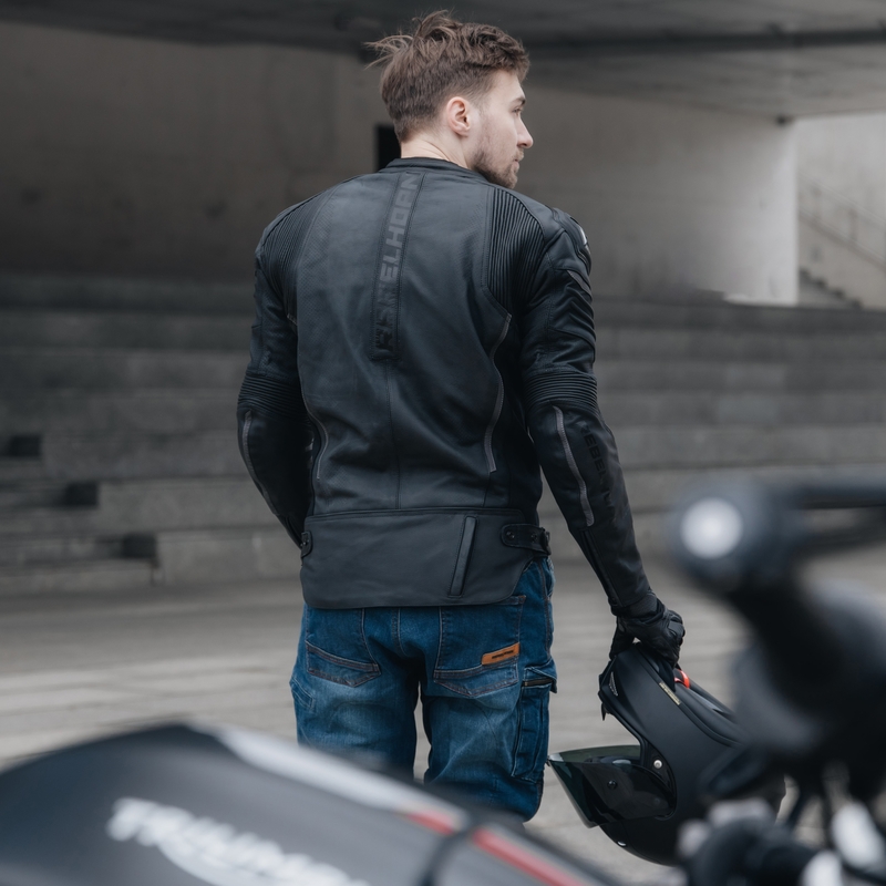 Usnjena motoristična jakna Rebelhorn Vandal črne barve