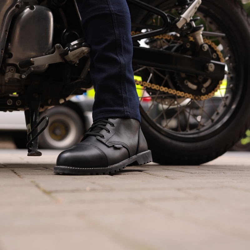 Moto škornji Oxford Merton 2.0 črne barve