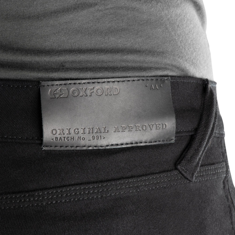 OXFORD ORIGINAL APPROVED SUPER STRETCH JEANS AA SLIM FIT skrajšane motoristične kavbojke črne barve