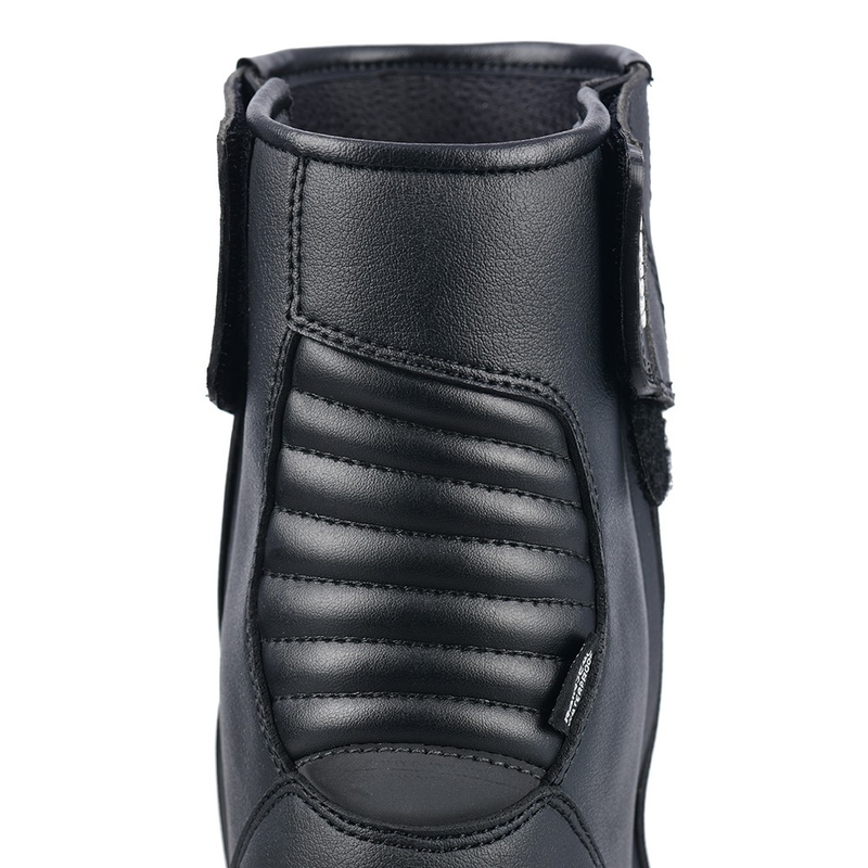 Moto škornji Oxford Warrior 2.0 Dry2Dry™ črne barve
