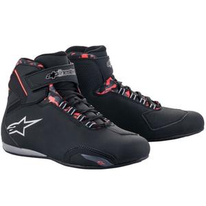 Vodoodporni motoristični škornji Alpinestars Sektor črno-rdeče-sivo-kamo