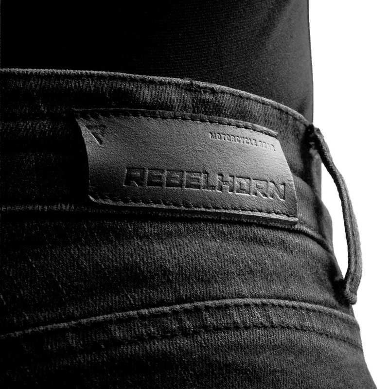Ženske skrajšane motoristične kavbojke Rebelhorn Classic Monolayer, oprane črne barve