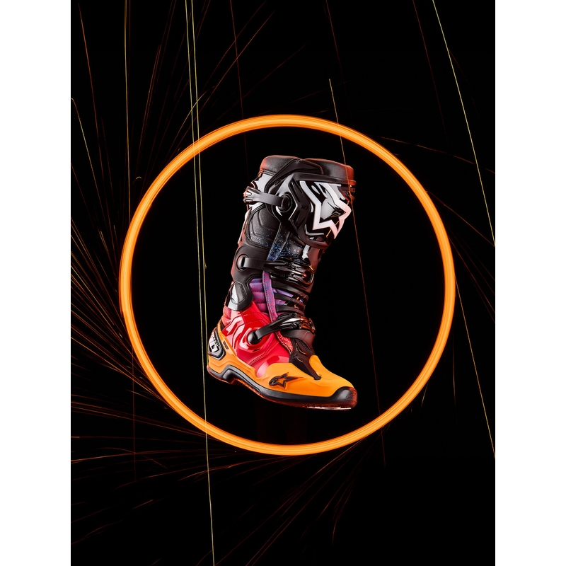 Moto škornji Alpinestars Tech 10 Limited Edition Black Hole črne barve