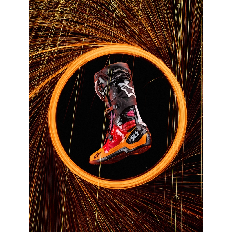 Moto škornji Alpinestars Tech 10 Limited Edition Black Hole črne barve