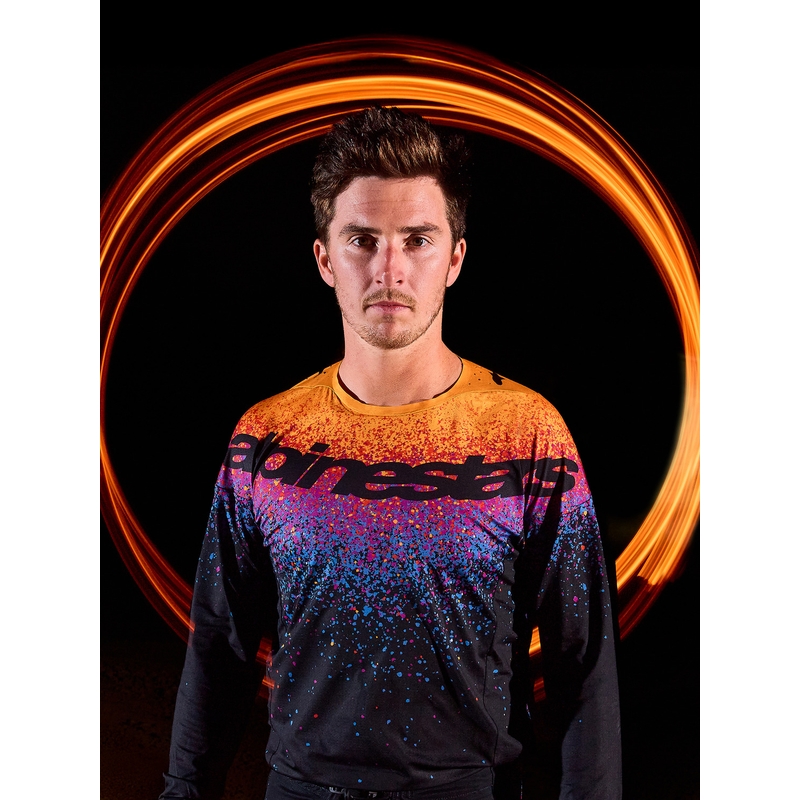 Motokros dres Alpinestars Supertech Black Hole omejene izdaje, črne barve