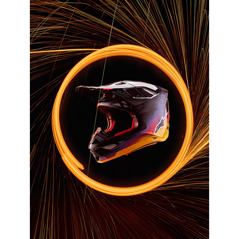 Motokros čelada Alpinestars Supertech S-M10 Limited Edition Black Hole, črne barve