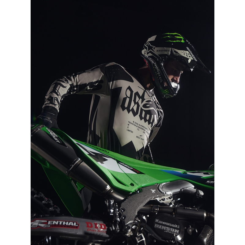 Motokros dres Alpinestars Techstar omejene izdaje Wolf Dust peščeno črne barve