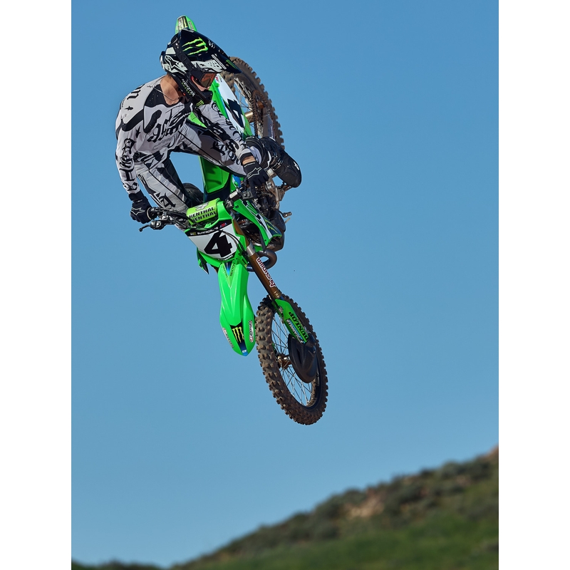 Motokros dres Alpinestars Techstar omejene izdaje Wolf Dust peščeno črne barve
