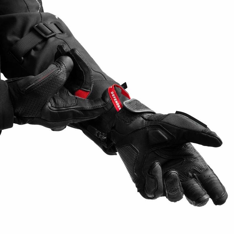 Moto rokavice Rebelhorn Defender črno-rdeče