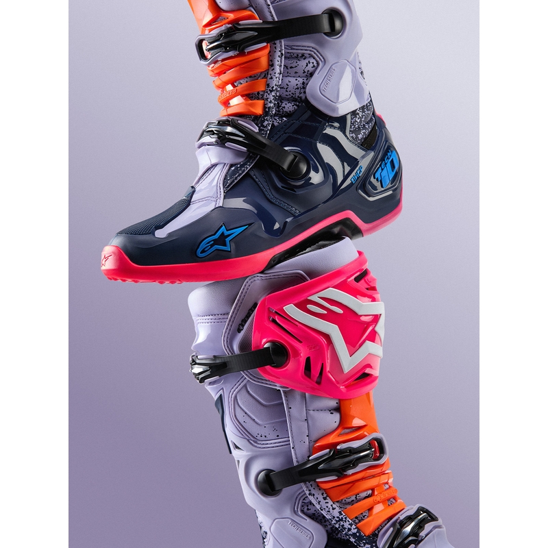 Motokros škornji Alpinestars TECH 10 Limited Edition Records črne barve