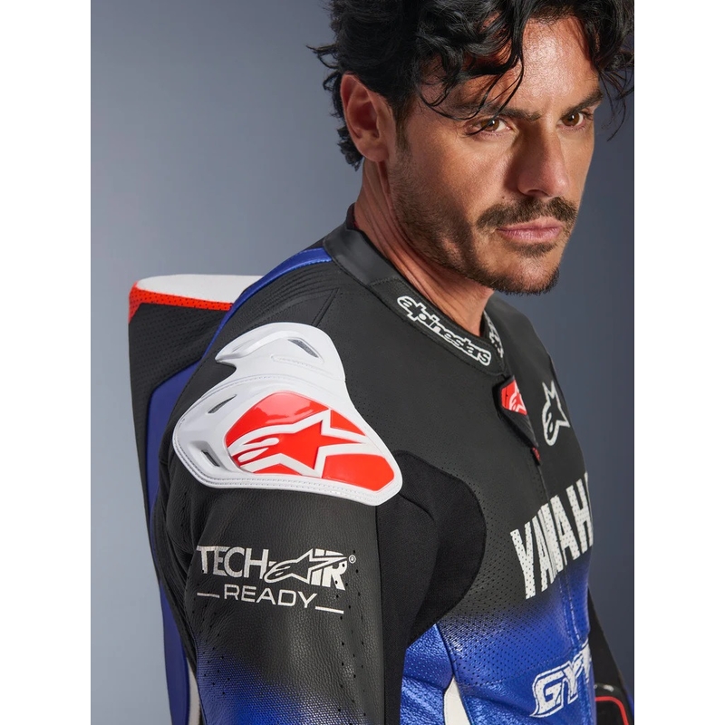 Enodelni usnjen motoristični kombinezon Alpinestars GP-R7 YAMAHA GYTR TECH-AIR, združljiv z kolekcijo modro-črno-belo-rdeče barve