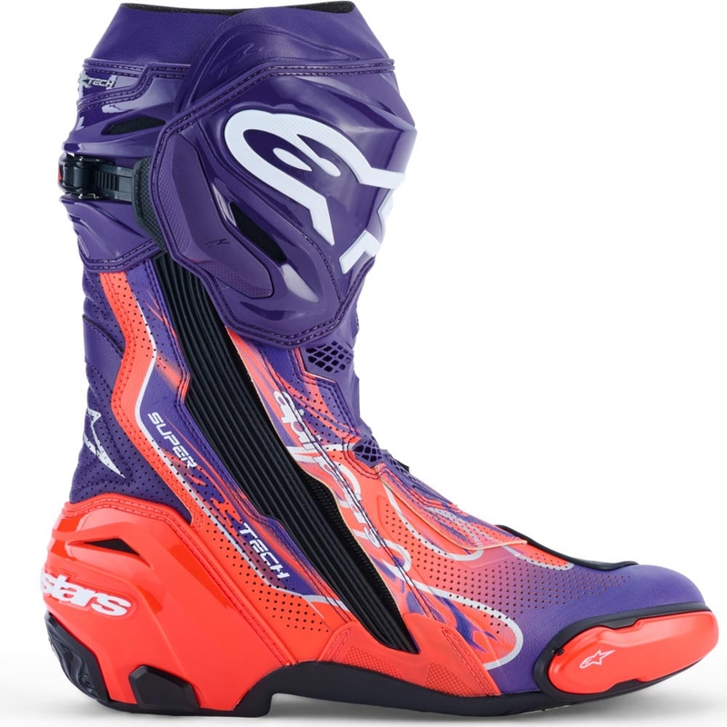 Moto škornji Alpinestars Supertech R Vented Flyte omejena izdaja Jorge Martin vijolično-rdeče-črni