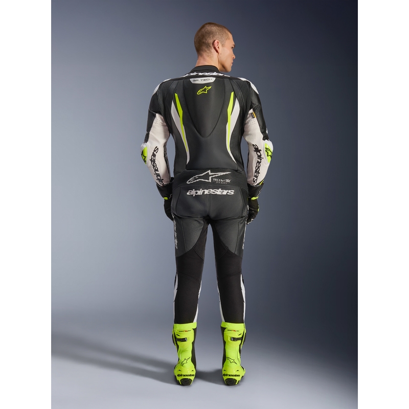 Alpinestars GP TECH V5 enodelni usnjen motoristični kombinezon črno-belo-fluo rumene barve