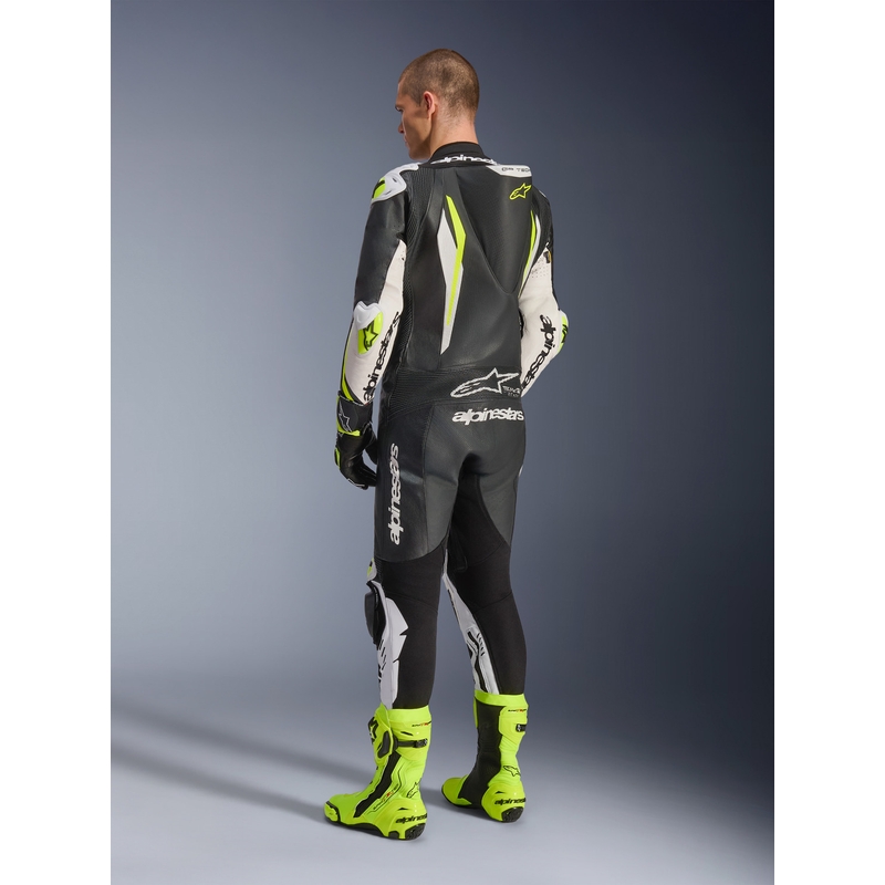 Alpinestars GP TECH V5 enodelni usnjen motoristični kombinezon črno-belo-fluo rumene barve