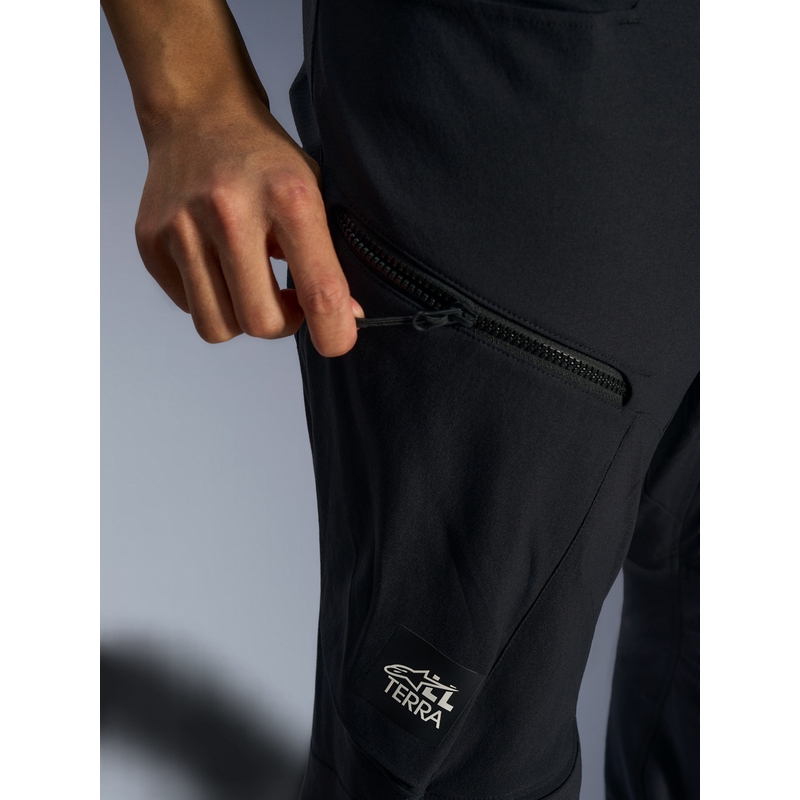 Alpinestars Explore AST skrajšane motoristične hlače črne barve