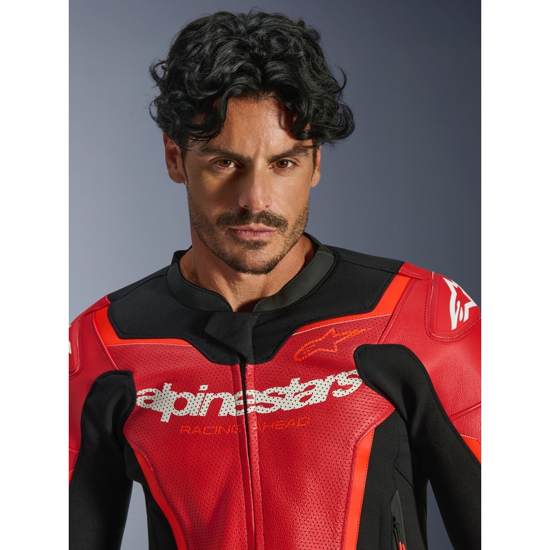 Alpinestars GP Force V2 Airflow usnjena motoristična jakna fluo rdeča-črno-bela