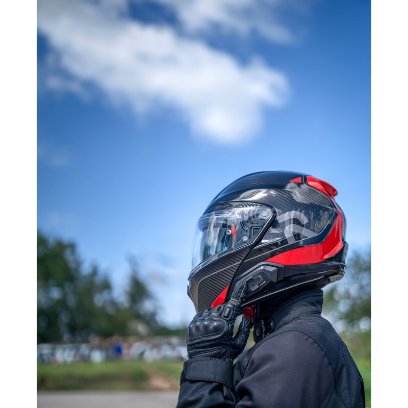 Motoristični interkom Cardo HJC Packtalk črne barve