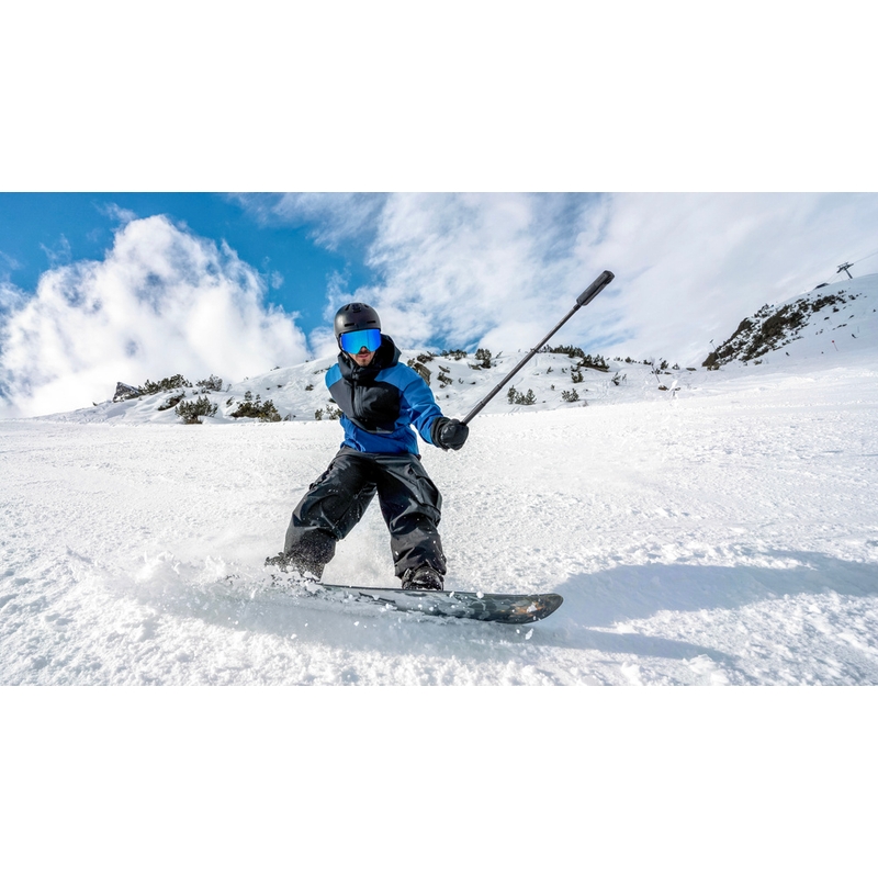 Akcijska kamera Insta360 X5 črne barve