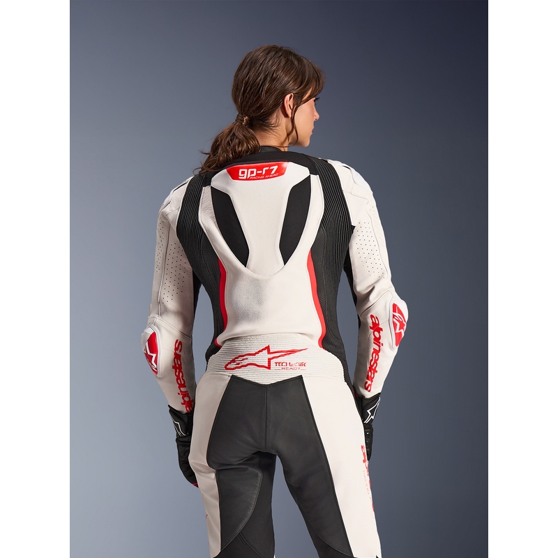 Ženski enodelni usnjen motoristični kombinezon Alpinestars Stella GP-R7 belo-fluo rdeče-črn
