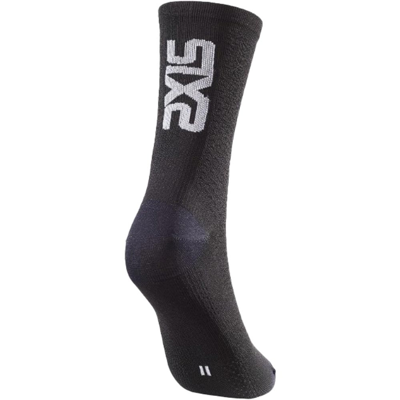 Funkcionalne nogavice SIXS SHORT LOGO V2 črne