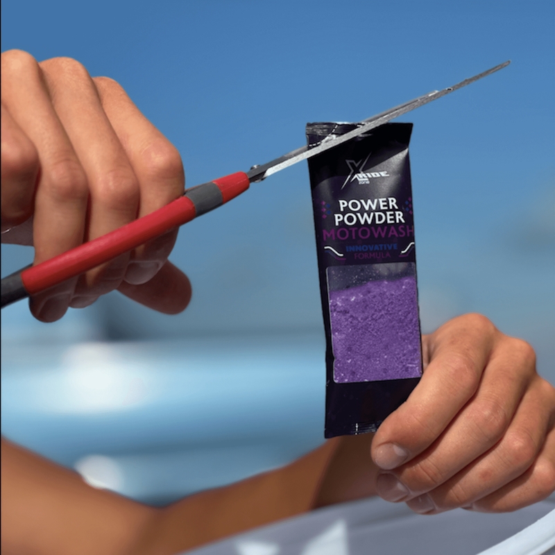 Praškasti šampon za motoriste XzoneRide® Power Powder-Moto Wash 60 g