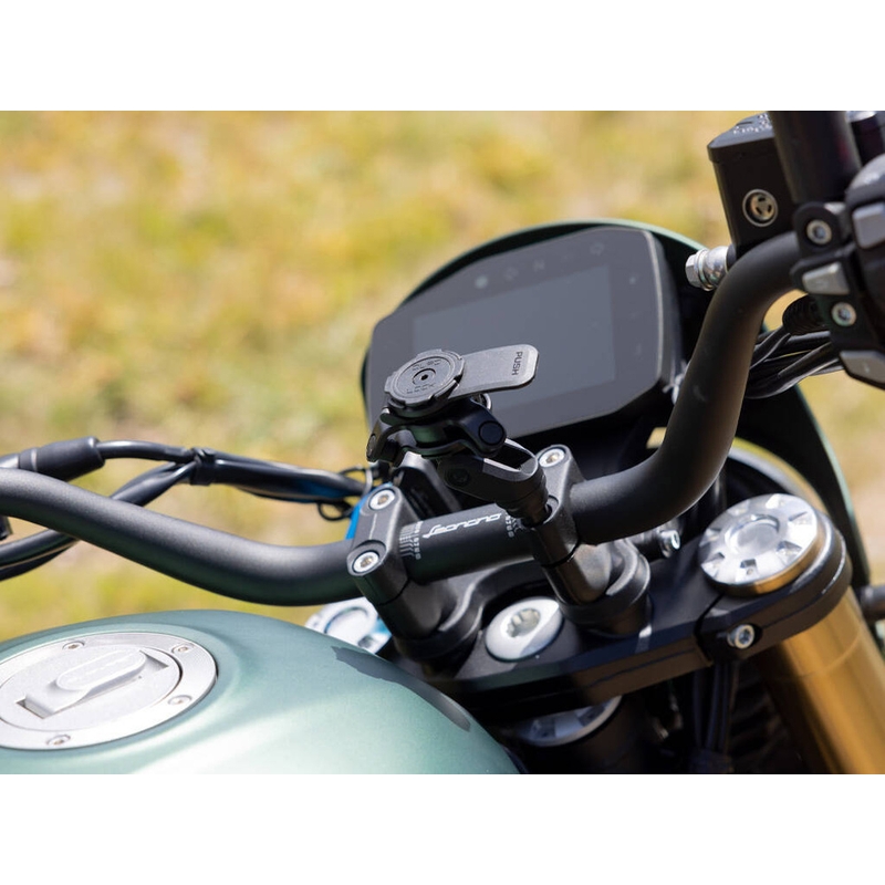 Nosilec za telefon na krmilu Quad Lock® PRO, črn