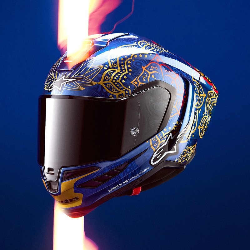 Celoobrazna motoristična čelada Alpinestars Supertech R10 Marthainator limited edition JORGE MARTIN modra biserno zlata rdeča