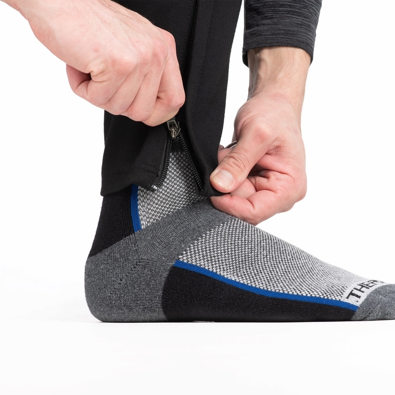 Črne motoristične skrajšane hlače Oxford Armourlite AA Joggers