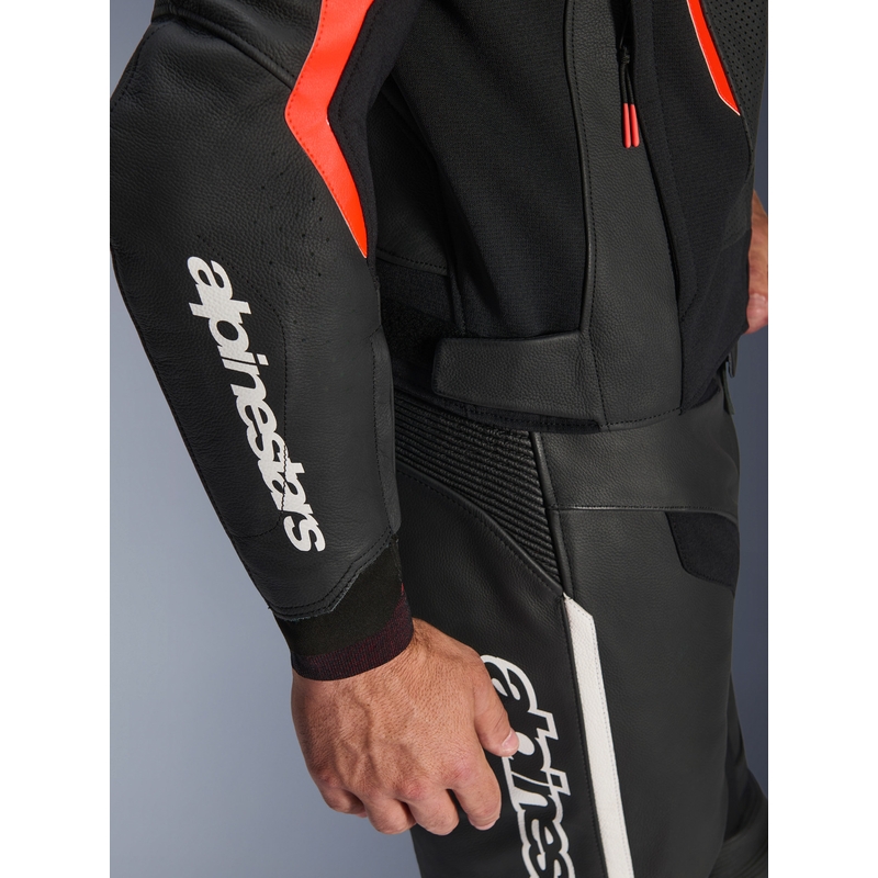 Usnjena motoristična jakna Alpinestars GP Force V2 črno-fluo rdeče-bela