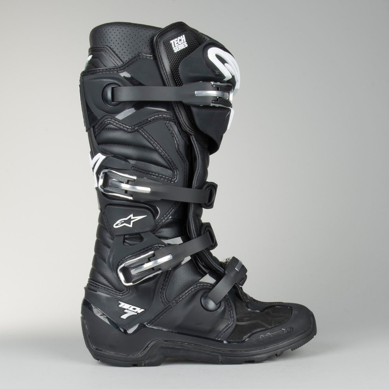 Alpinestars Tech 7 motoristični škornji črni