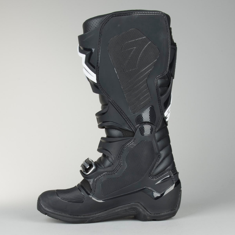 Alpinestars Tech 7 motoristični škornji črni