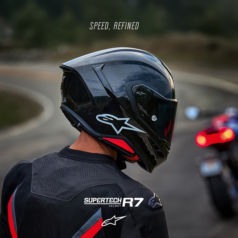 Alpinestars S-R7 Solid motoristična čelada z integriranim obrazom, črna