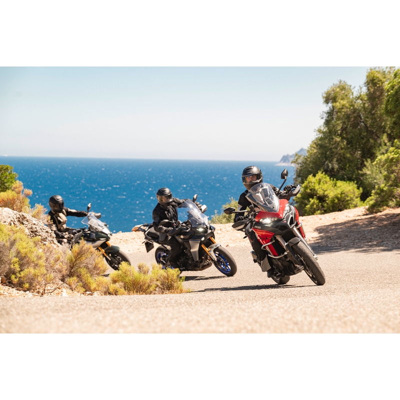 Motociklistična čelada Cardo Beyond GTS, polnega obraza, črna
