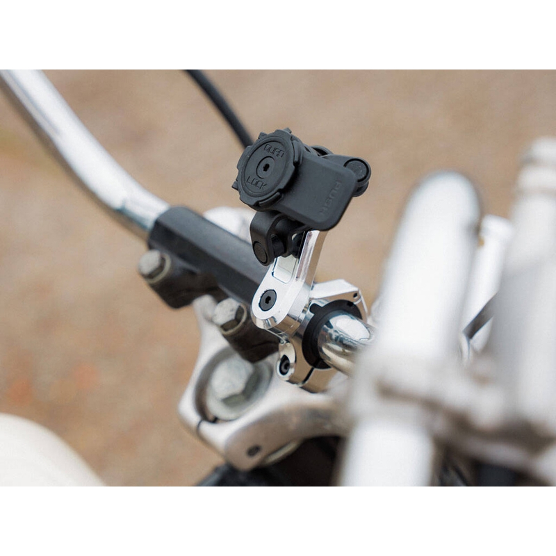 Nosilec za telefon Quad Lock® PRO za krmilo, kromiran