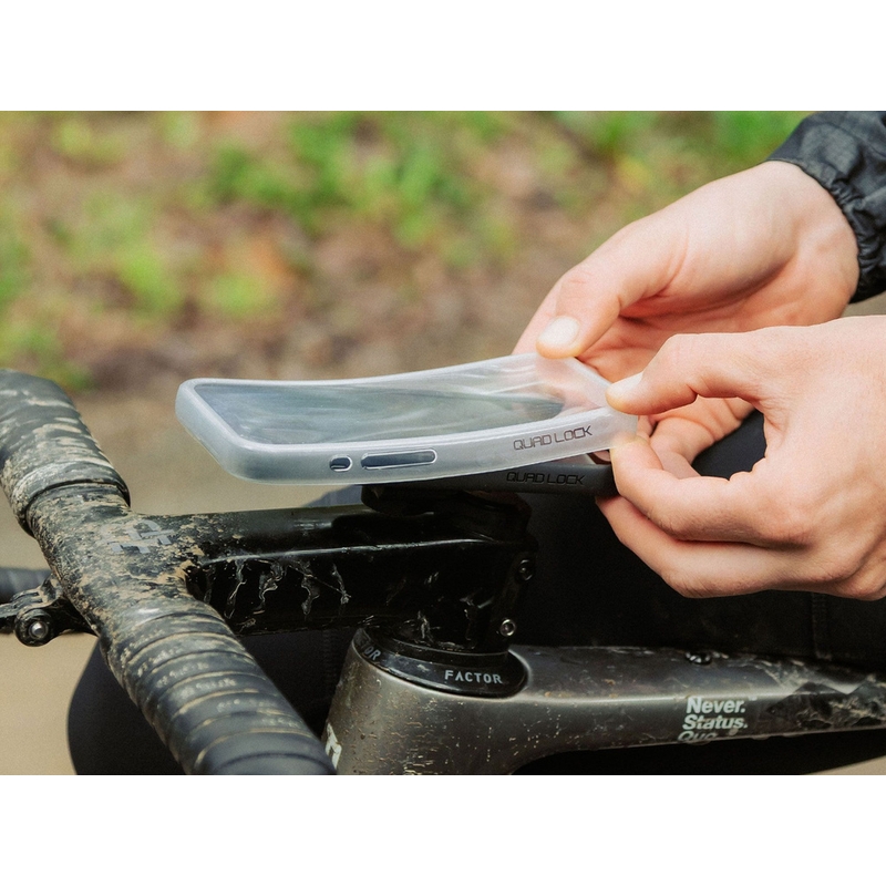 Ovitek Quad Lock® MAG za iPhone 18 Pro Max črne barve